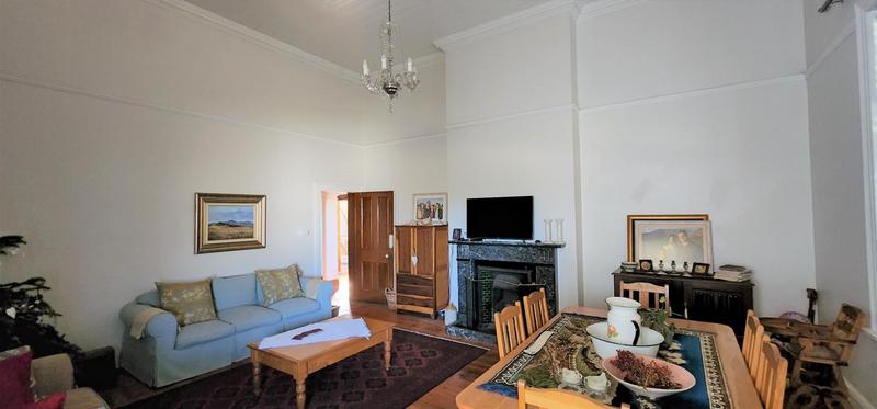 4 Bedroom Property for Sale in Bergzicht Western Cape